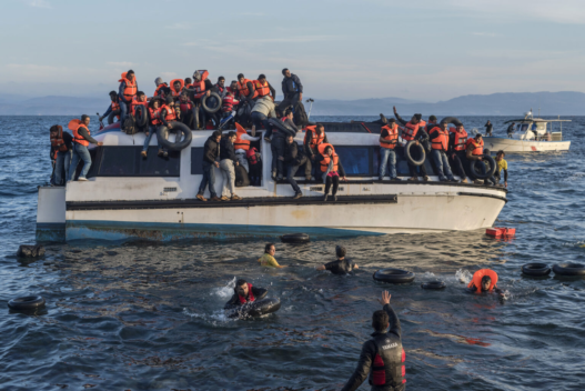 Quais desafios os refugiados sírios enfrentam após o reassentamento? 1